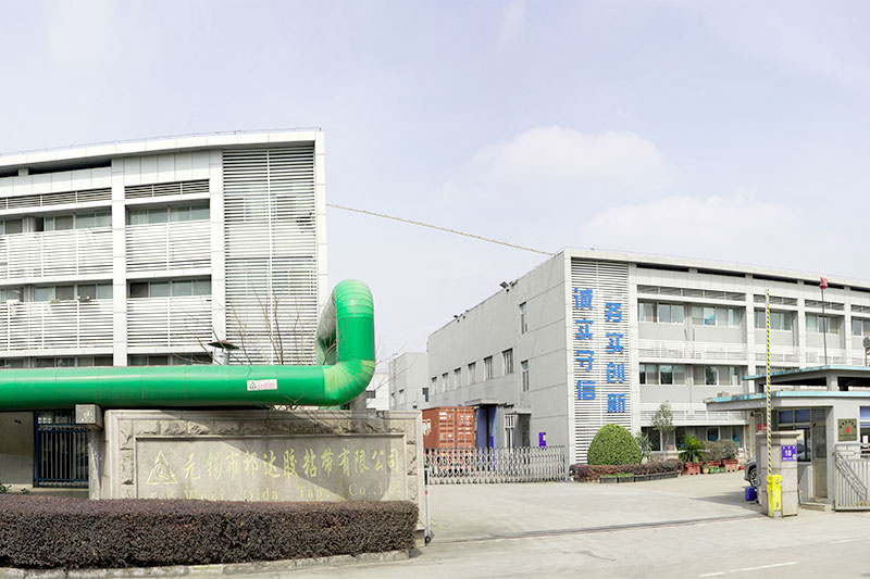 En dehors de l'usine